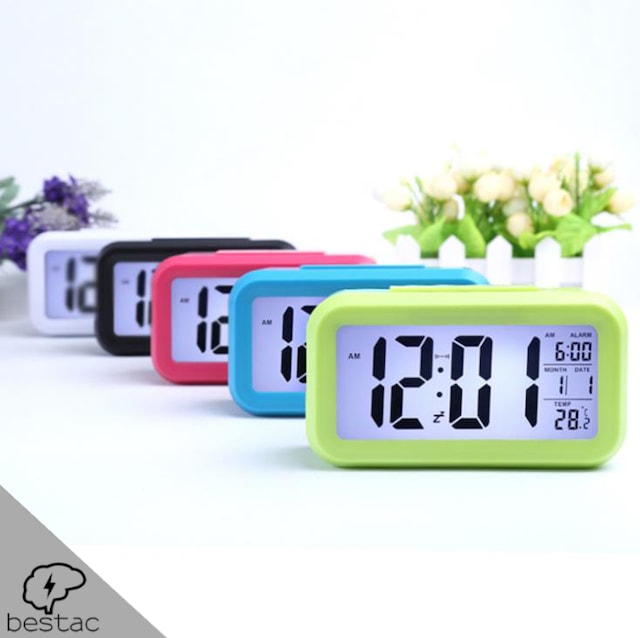 bestac Işık Sensörlü Termometreli Alarmlı Dijital Masa Saati