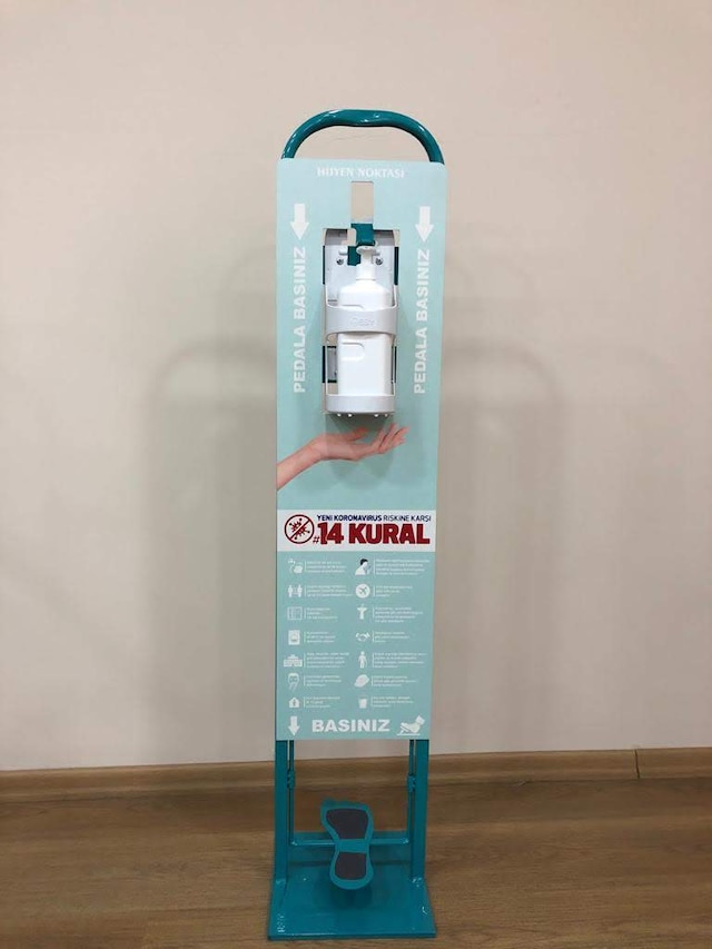 AYAK PEDALLI EL DEZENFEKTAN STANDI