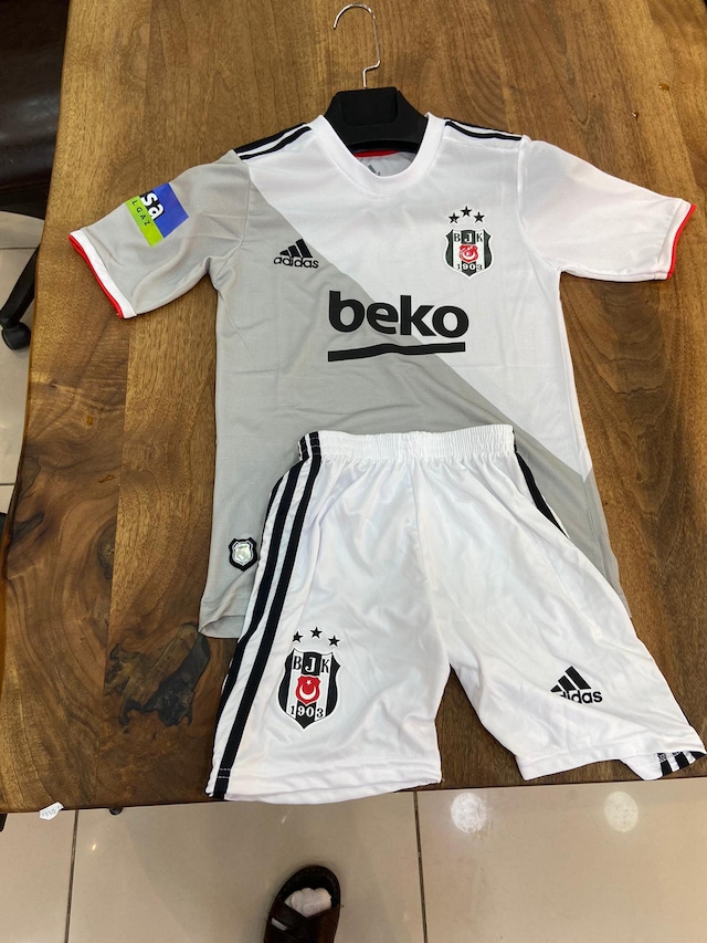 BEŞİKTAŞ YENİ SEZON BEYAZ ÇOCUK FORMASI
