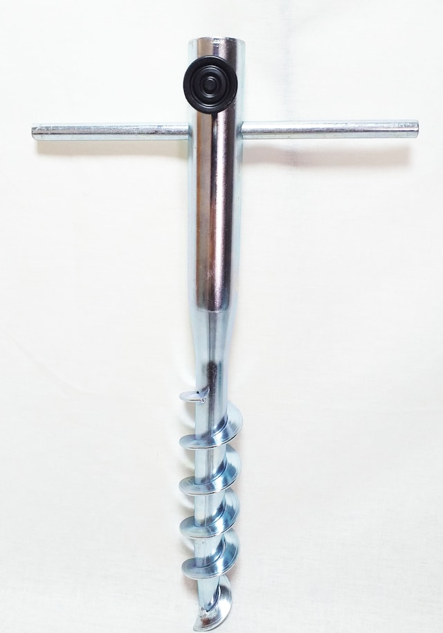 Plaj Şemsiye Kazığı Burgulu Metal Sıkma Aparatlı Bahçe Plaj 40 cm