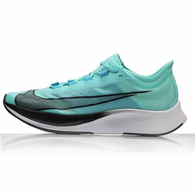 ZOOM FLY 3 AT8240-305