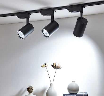 3 ADET 30W RAY SPOT+1 MT. RAYLI MAĞAZA VE VİTRİN ARMATÜRÜ