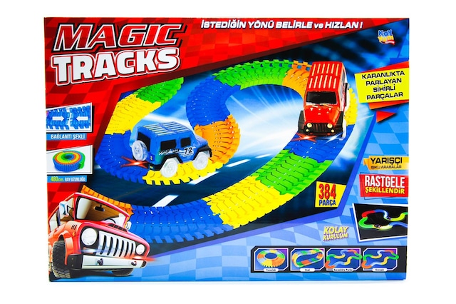 Kayyum Oyuncak Magic Tracks Hareketli Raylar 384 Parça 2 Araba