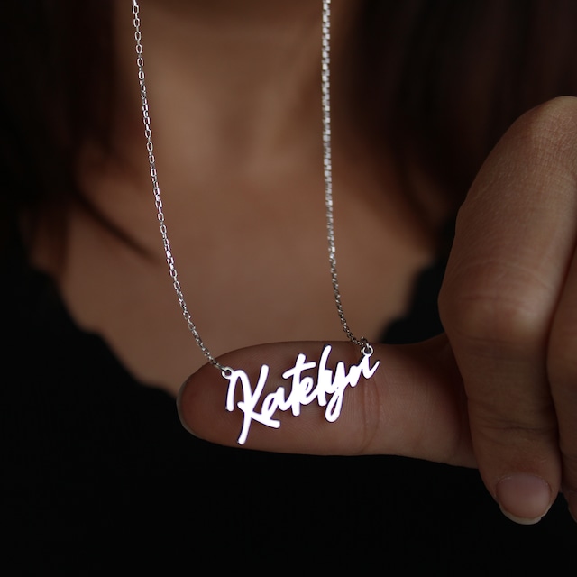 925 Ayar Gümüş El Yazısı İsimli Kolye