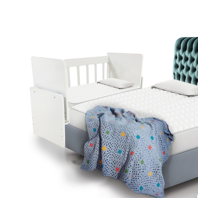 Anne Yanı Sallanır Beşik