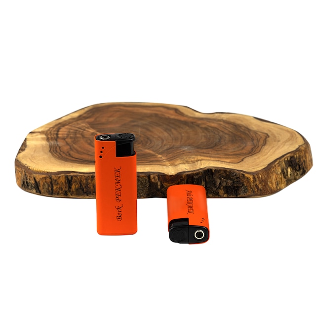 Rüzgarda Sönmeyen Unısex İsme Özel  Gazlı Çakmak