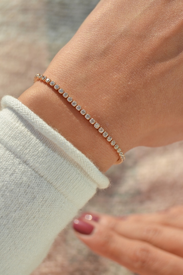 Kadın Altın Rengi Su Yolu Bileklik