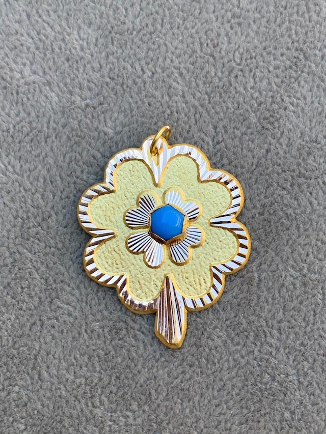 14 Ayar Altın BÜYÜK BOY YONCA KOLYE UCU