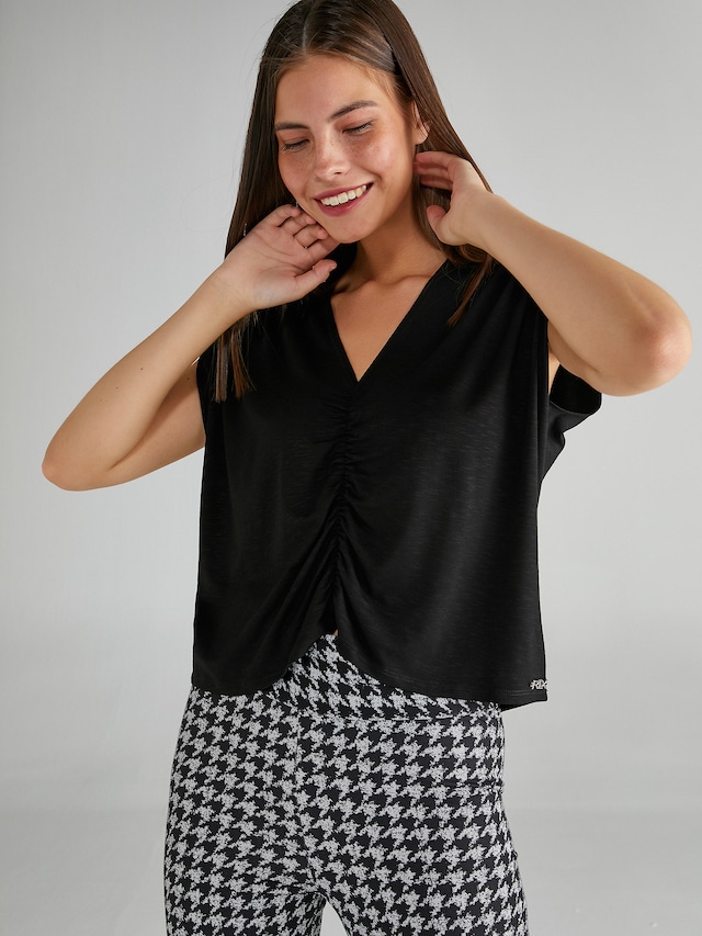 FAİK SÖNMEZ V Yaka Düşük Kol Önü Büzgü Detaylı T-Shırt 63808