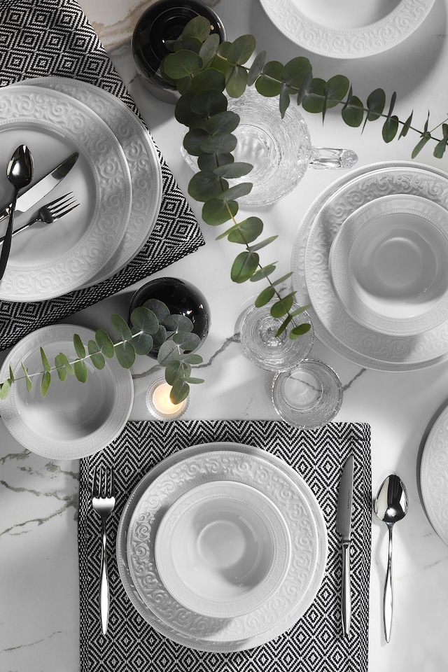 Kütahya Porselen Açelya 18 Parça 6 Kişilik Yemek Seti