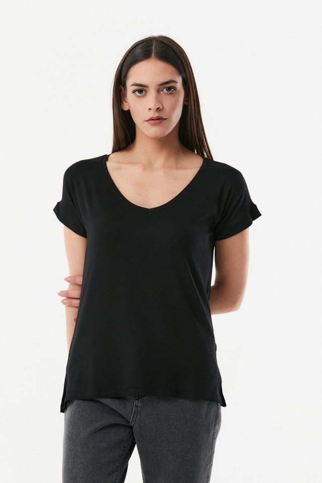 FULLAMODA Basic V Yaka Tişört- Siyah