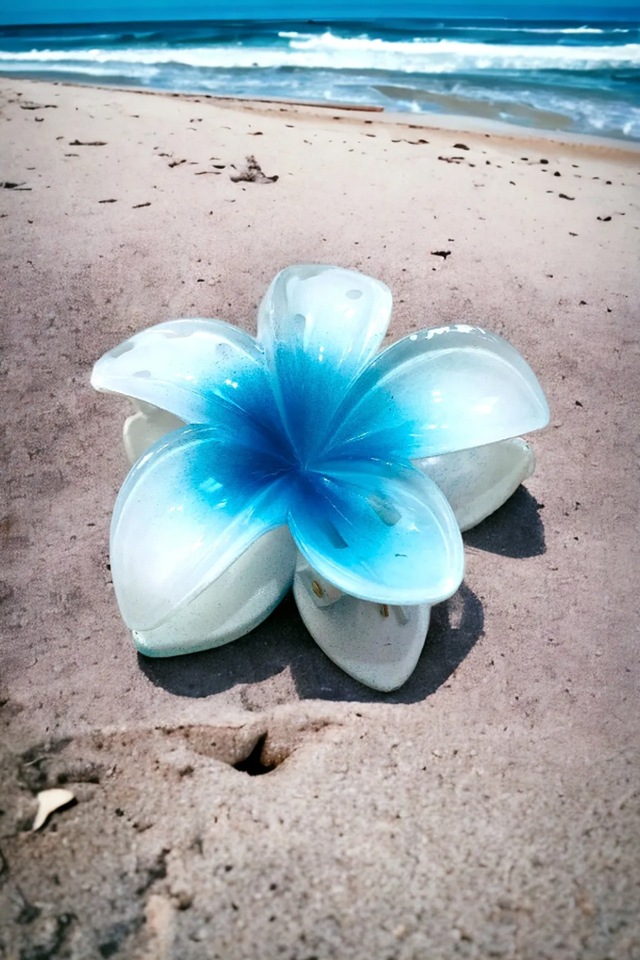 Ervalina Lotus Çiçek Parlak Akrilik Kadın Mandal Toka Mavi 0001