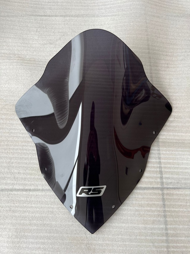 Bajaj Pulsar RS200 Spor Ön Cam Siperlik