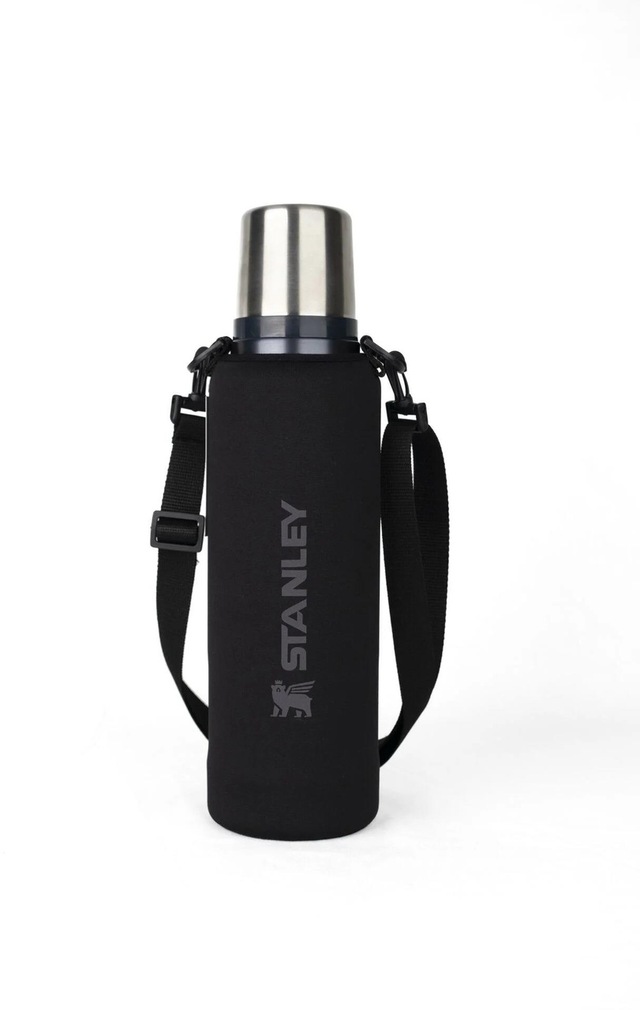 Stanley 1.9 Lt Termos Kılıfı - Omuz Askılı Neopren Koruyucu