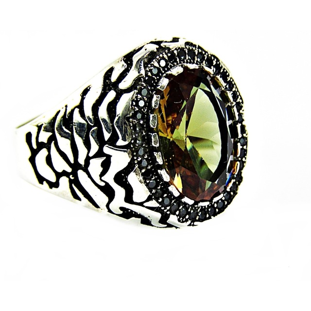 Zultanit Oval Taşlı Yanları Siyah Taşlı Gümüş Erkek Yüzük