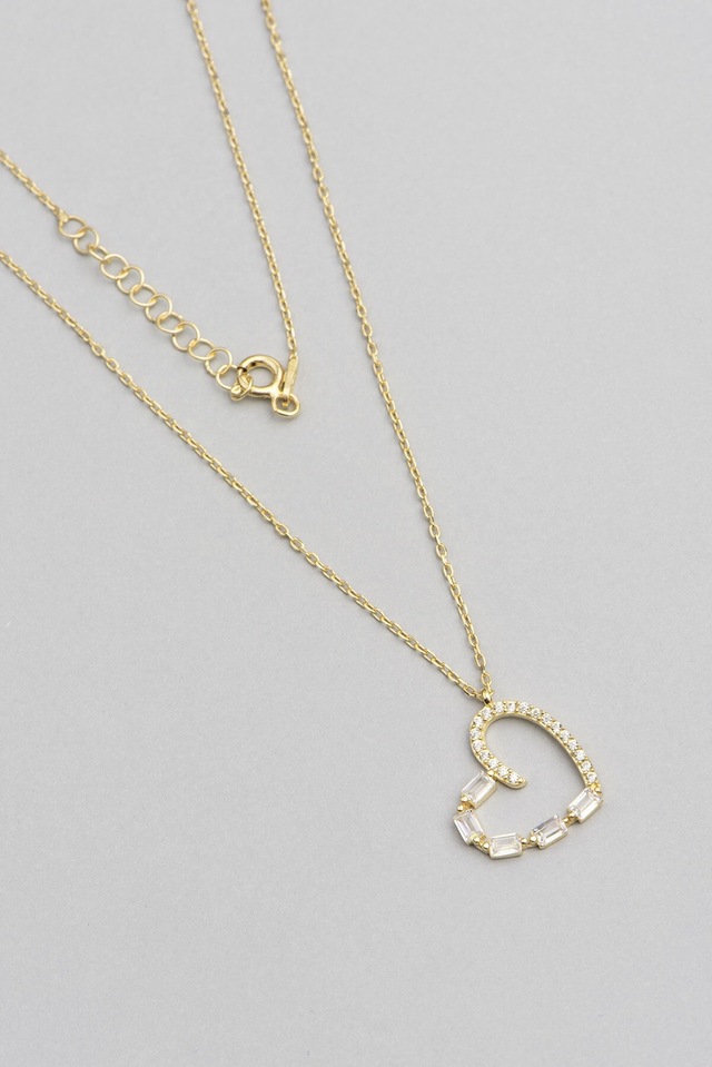 So Chic Kalp Figürlü Baget Taşlı 18 Ayar Sarı Altın Kaplama 45 CM Gümüş Kolye