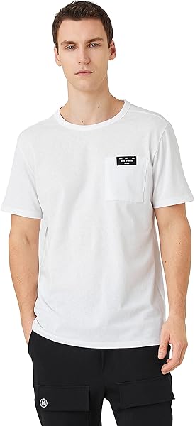 Etiket Baskılı Tişört Cep Detaylı Bisiklet Yaka