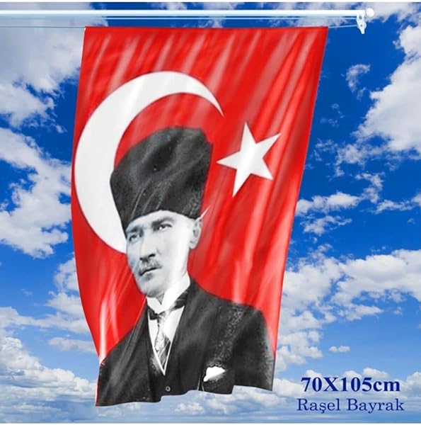 70x105 Cm Saten Kumaş T.c. Kalpaklı Atatürk Fotoğraflı Türkiye Bayrağı - Bayrak