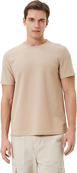 Koton Kısa Kollu Tişört Bisiklet Yaka Dokulu Kısa Kollu Tişört Bisiklet Yaka Dokulu Erkek