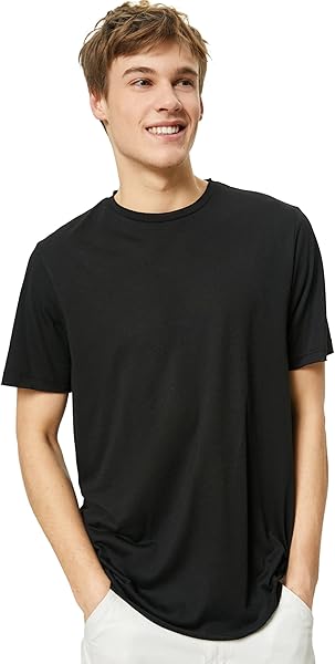 Koton Basic Tişört Bisiklet Yaka Kısa Kollu Viskon Karışımlı Tişört Erkek