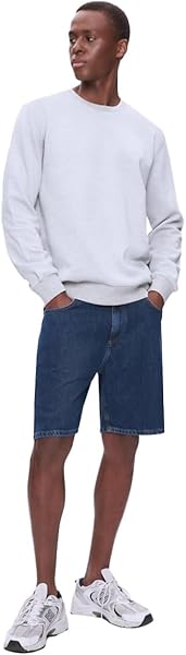 Düz Sıfır Yaka Uzun Kollu Lacivert Sweatshırt