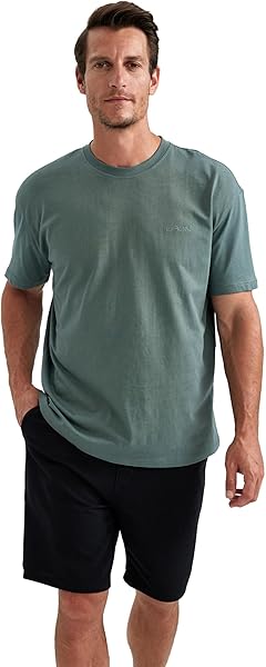 DeFacto Erkek Oversize Fit Bisiklet Yaka Tişört