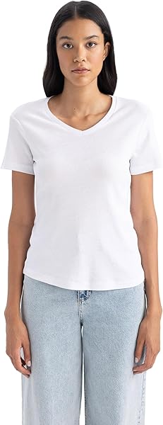 DeFacto Kadın Slim Fit Kısa Kollu Tişört