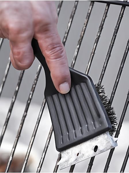 Busstier Paslanmaz Çelik Mangal Temizlik Fırçası Ergonomik Saplı 2’si 1 Arada Barbekü Izgara Temizleyici Dayanıklı ve Etkili 