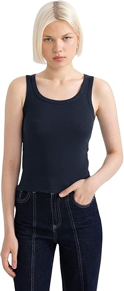 DeFacto Slim Fit Dar Kesim U Yaka Ribana Atlet